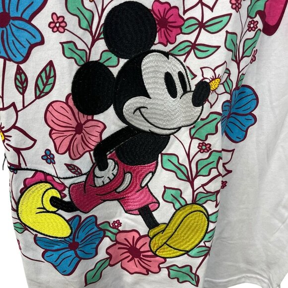 Disney Mickey Mouse Embroidered Tee Floral Womens Size XL White - Picture 2 of 7